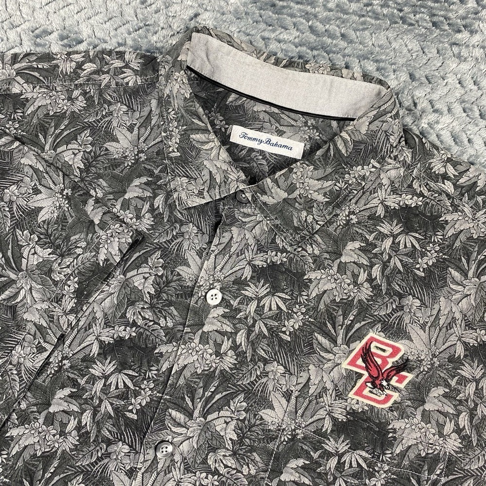 Boston College Eagles Tommy Bahama 100% Silk Hawaiian Shirt Mens 2XL Gray Floral